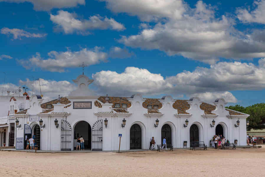 Huelva - El Rocío 21 - capilla Votiva Nuestra Señora del Rocío.jpg